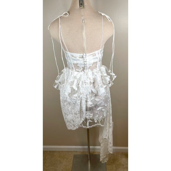 For Love & Lemons Zara Floral Lace Bustier Rosette White Mini Dress Size Small - Picture 8 of 10